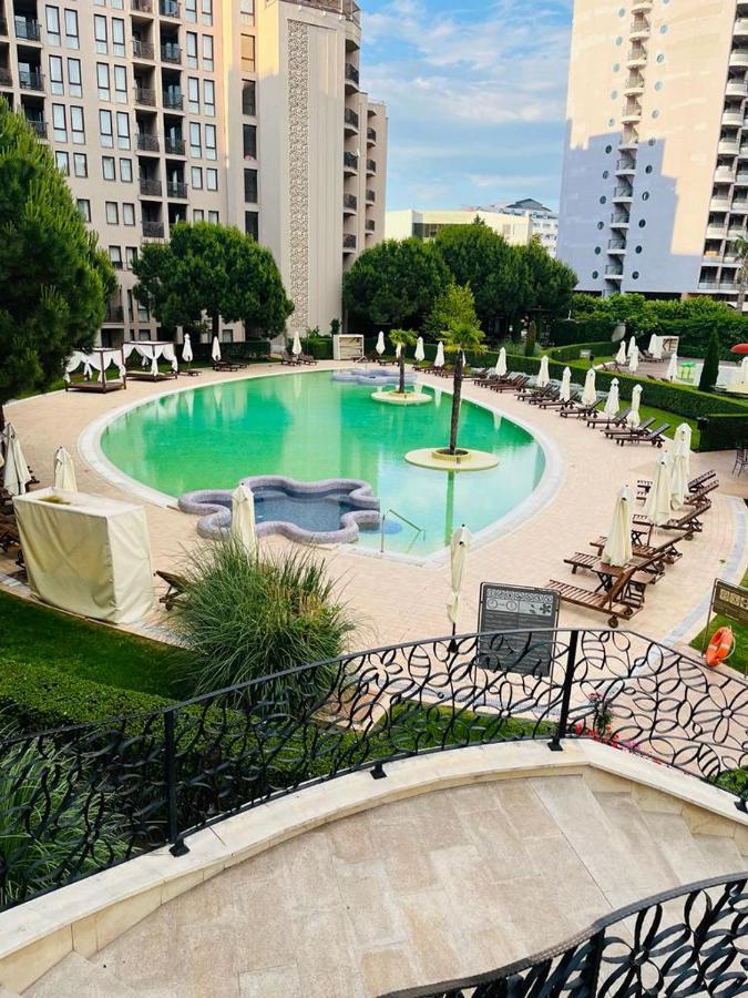Private Apartament Vip In Royal Beach Pantai Sunny Bagian luar foto